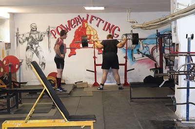  Артем Безответных