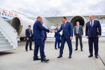 Евгений Куйвашев встретил премьер-министра РФ Михаила Мишустина