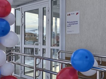 Денис Паслер: ещё 1,8 тысячи сельчан на западе и юге Среднего Урала получили доступ к медицинской помощи в шаговой доступности