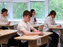 Предметы естественно-научного цикла и профильная математика лидируют на ЕГЭ-2026 в Свердловской области