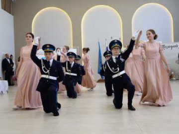 Торжество чести и грации