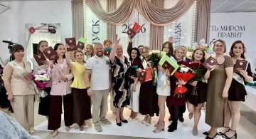 Свердловский областной медколледж выпустил рекордное количество выпускников в 2026 году