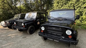Новые внедорожники получили лесные инспекторы Свердловской области