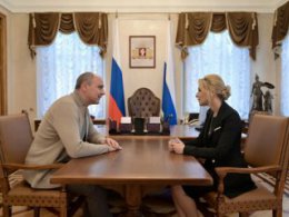 Федеральный омбудсмен Яна Лантратова в Екатеринбурге обсудила инициативы свердловчан, а также актуальные системные вопросы