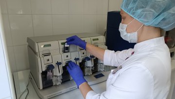 Новое высокоточное оборудование расширит диагностические возможности медико-генетической службы Свердловской области