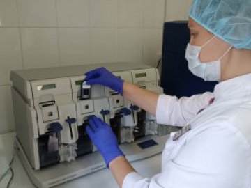 Новое высокоточное оборудование расширит диагностические возможности медико-генетической службы Свердловской области